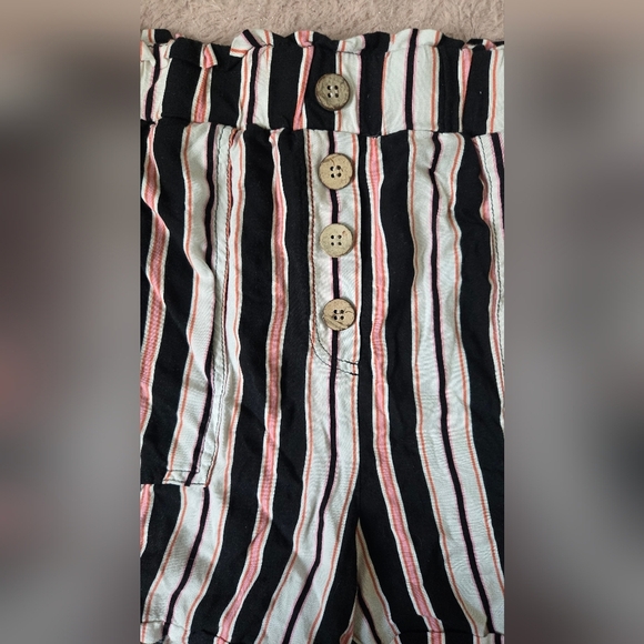 *3/$15 Joe Benbasset Black, White, and Pink Striped High Waist Shorts - Picture 3 of 5